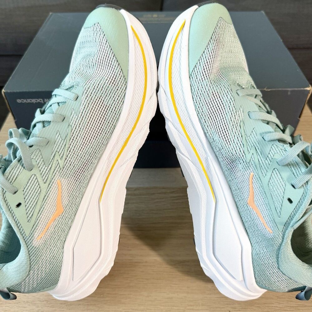 Hoka One One Challenger 8 Jade Cosmic Green Trail Running Shoes Women's 10D Wide - Picture 9 of 12